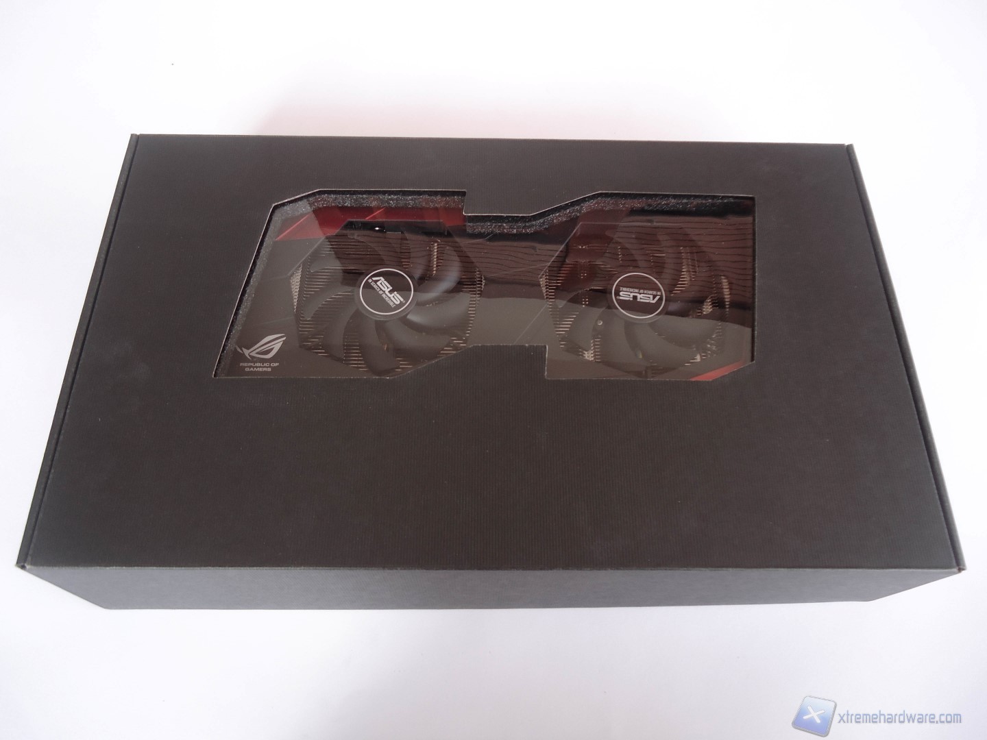 ASUS GTX 980 Poseidon 13