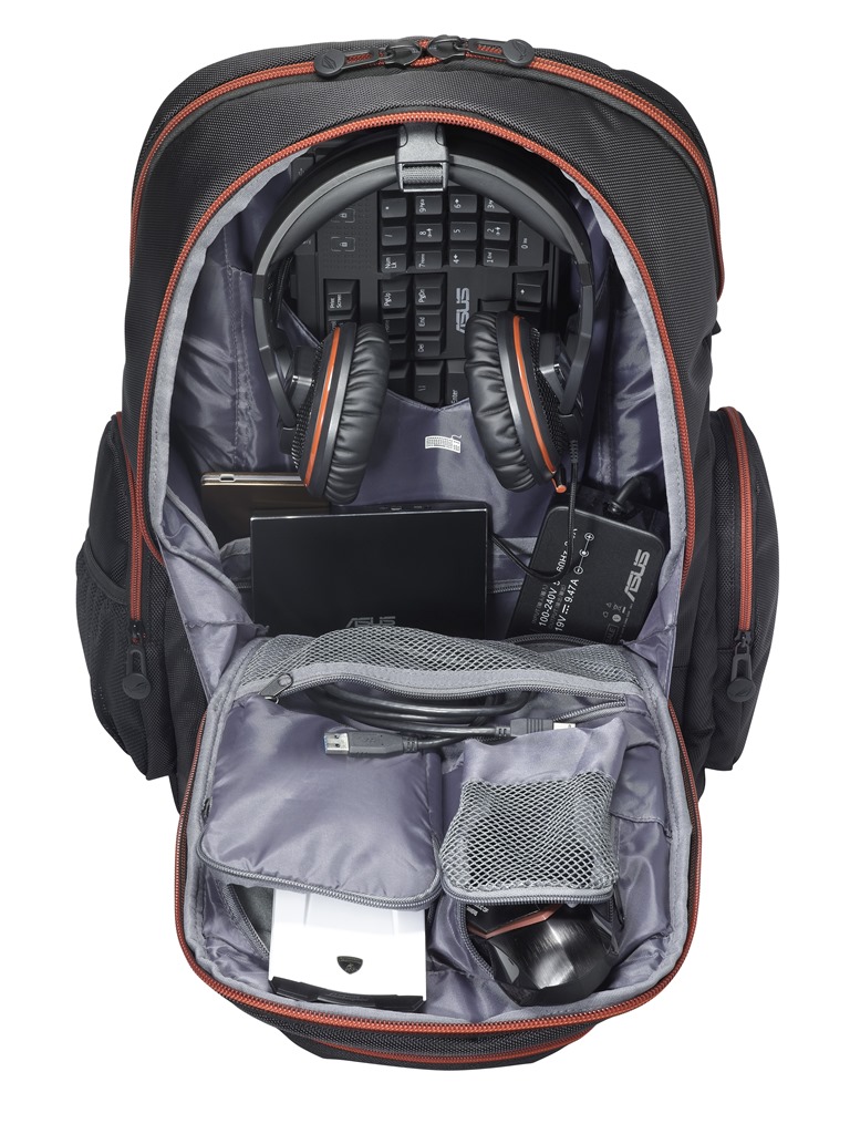 ASUS zaino ROG Nomad 4