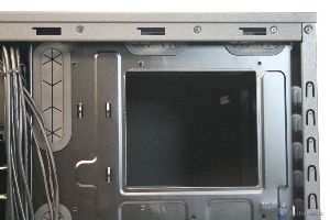 00046 FRACTALDESIGN_R4_WWW.XTREMEHARDWARE.COM