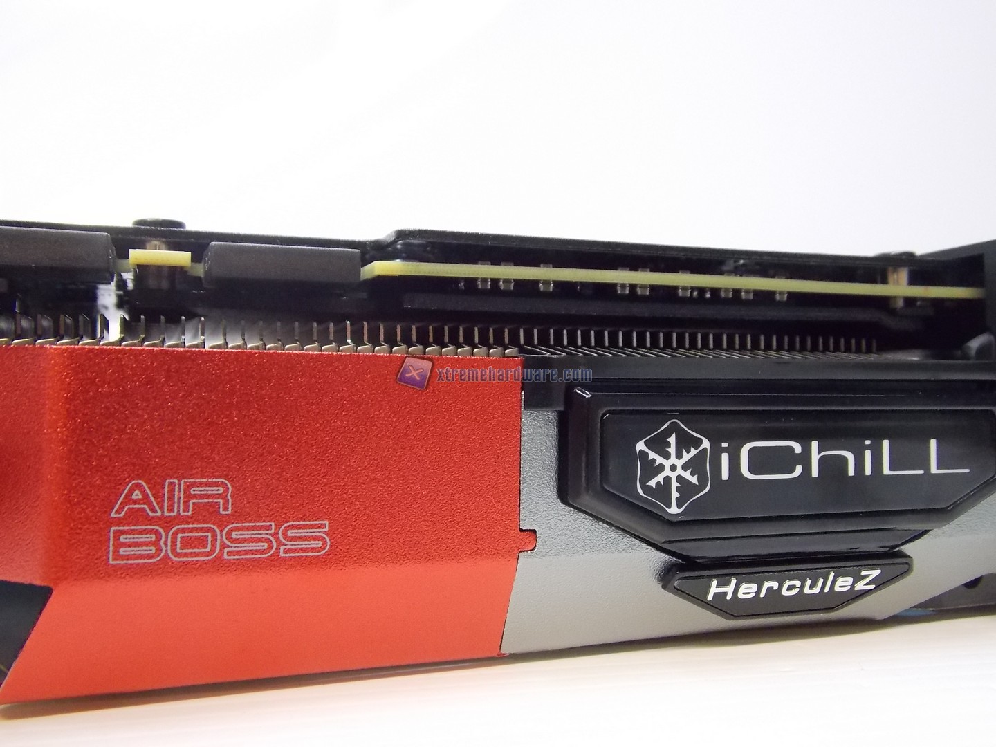 1070 Ichill X4 00025