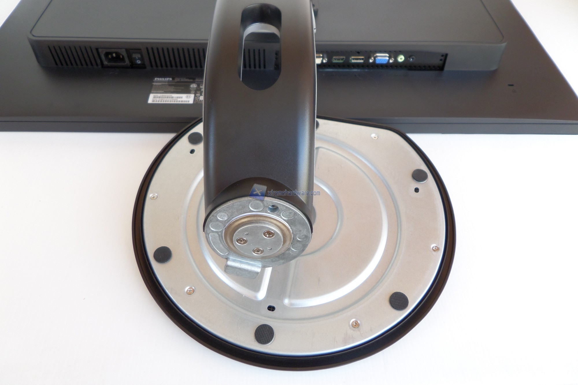 Philips BDM3275UP 06