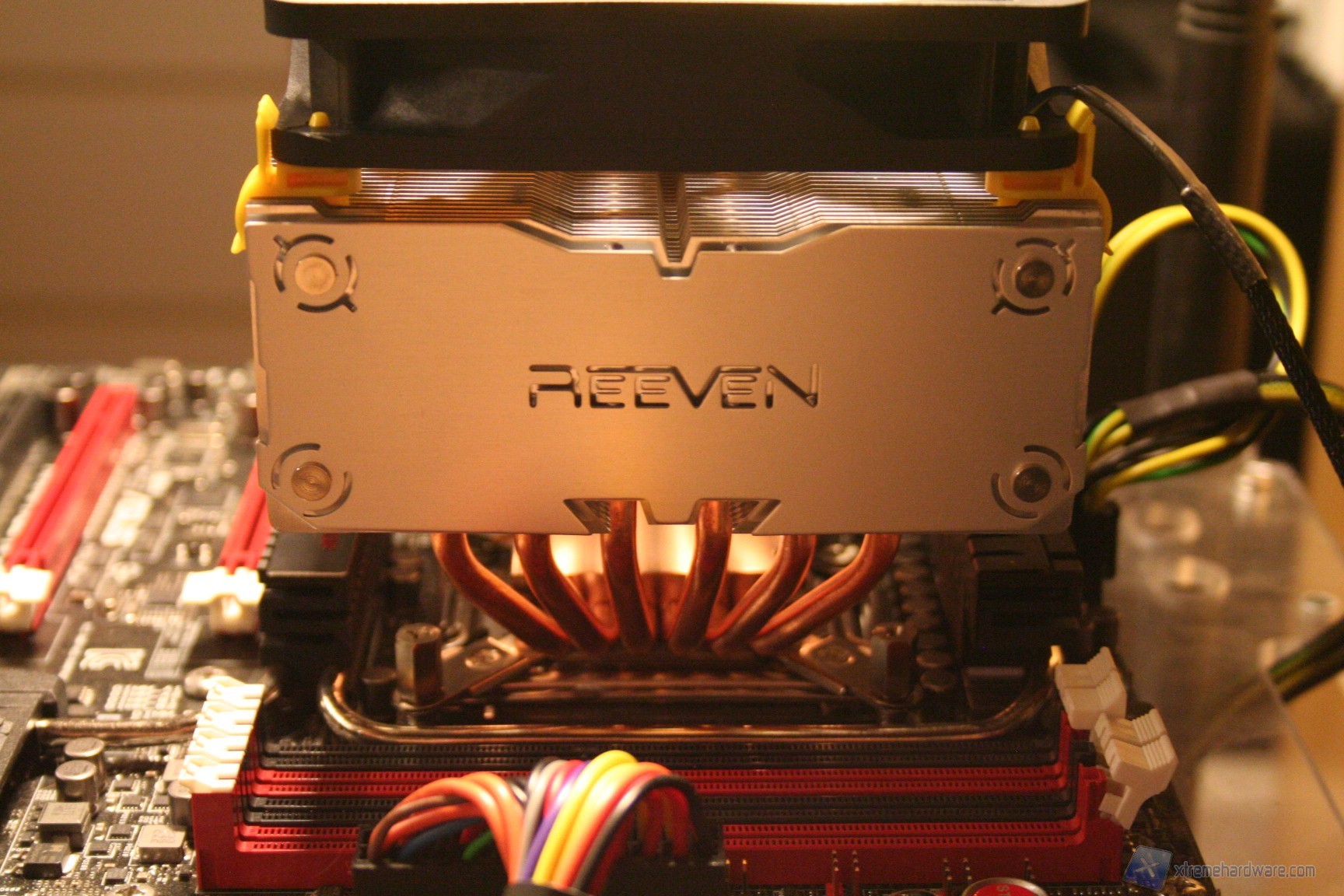 00054 REEVEN KELVEROS WWW.XTREMEHARDWARE.COM