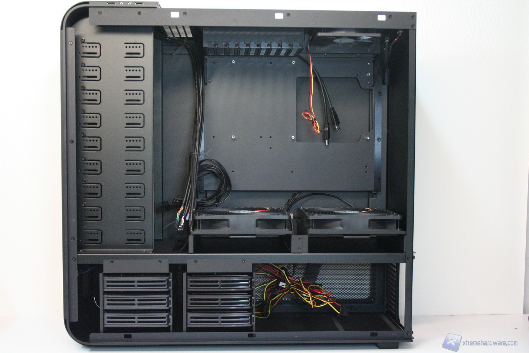 00097 SILVERSTONE TJ11 WWW.XTREMEHARDWARE.COM